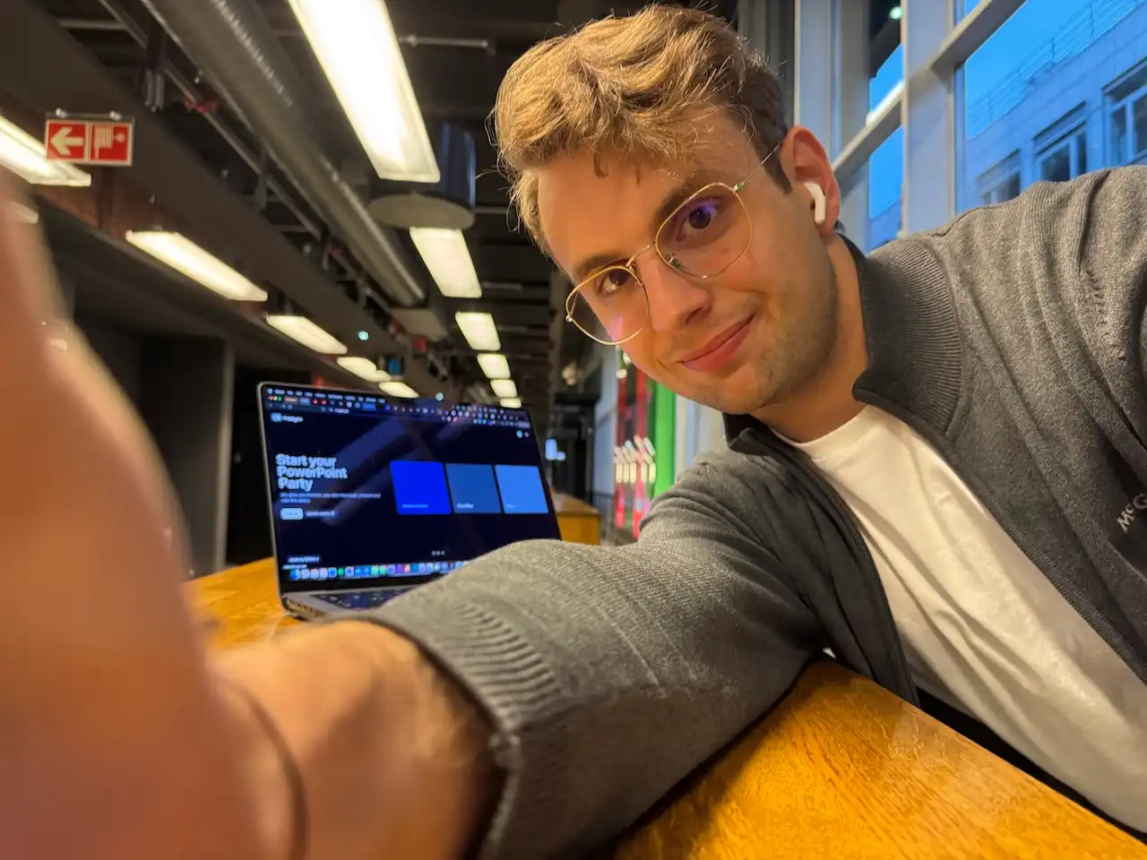 William, creator of Slideparty